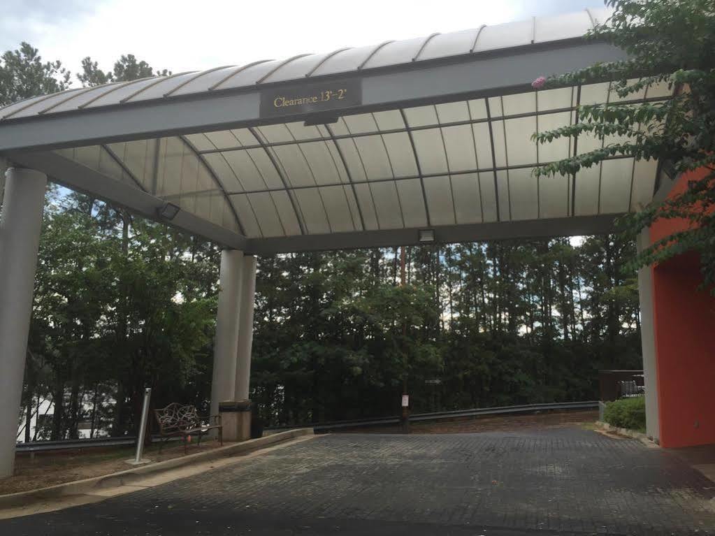 Budgetel Inns & Suites - Atlanta Galleria Stadium Smyrna Exterior photo