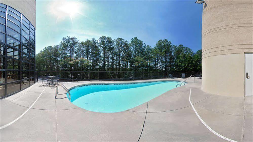 Budgetel Inns & Suites - Atlanta Galleria Stadium Smyrna Exterior photo